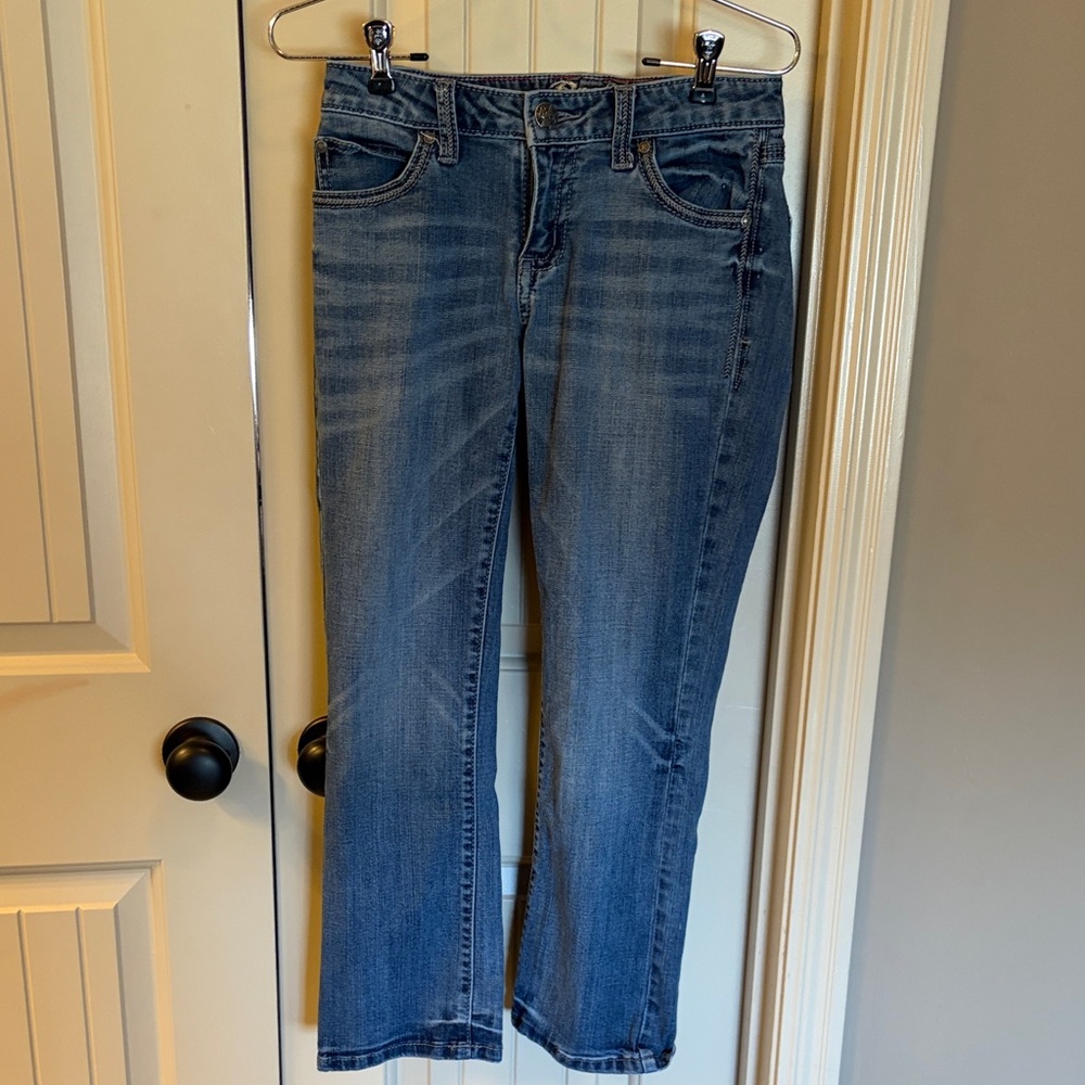 Women's Denim Jeans in Medium Blue